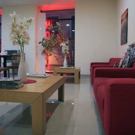 Eden Paraiso Neptuno Madri Exterior foto